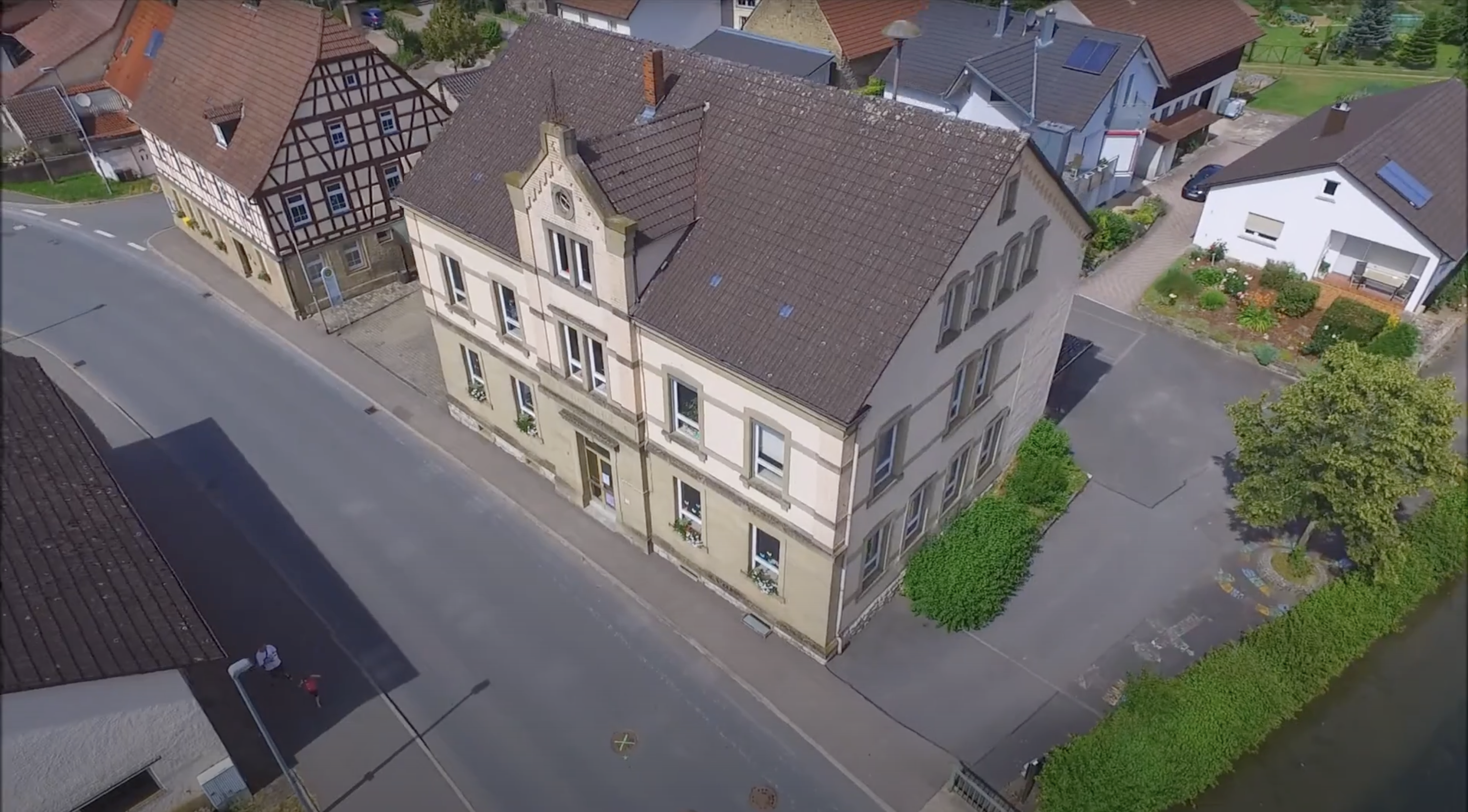 Alte Grundschule Oberkessach